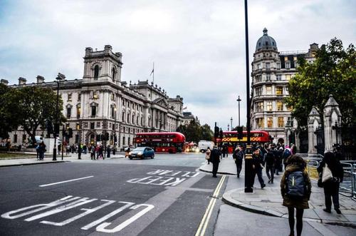 英国留学大二被遣返该怎么办?